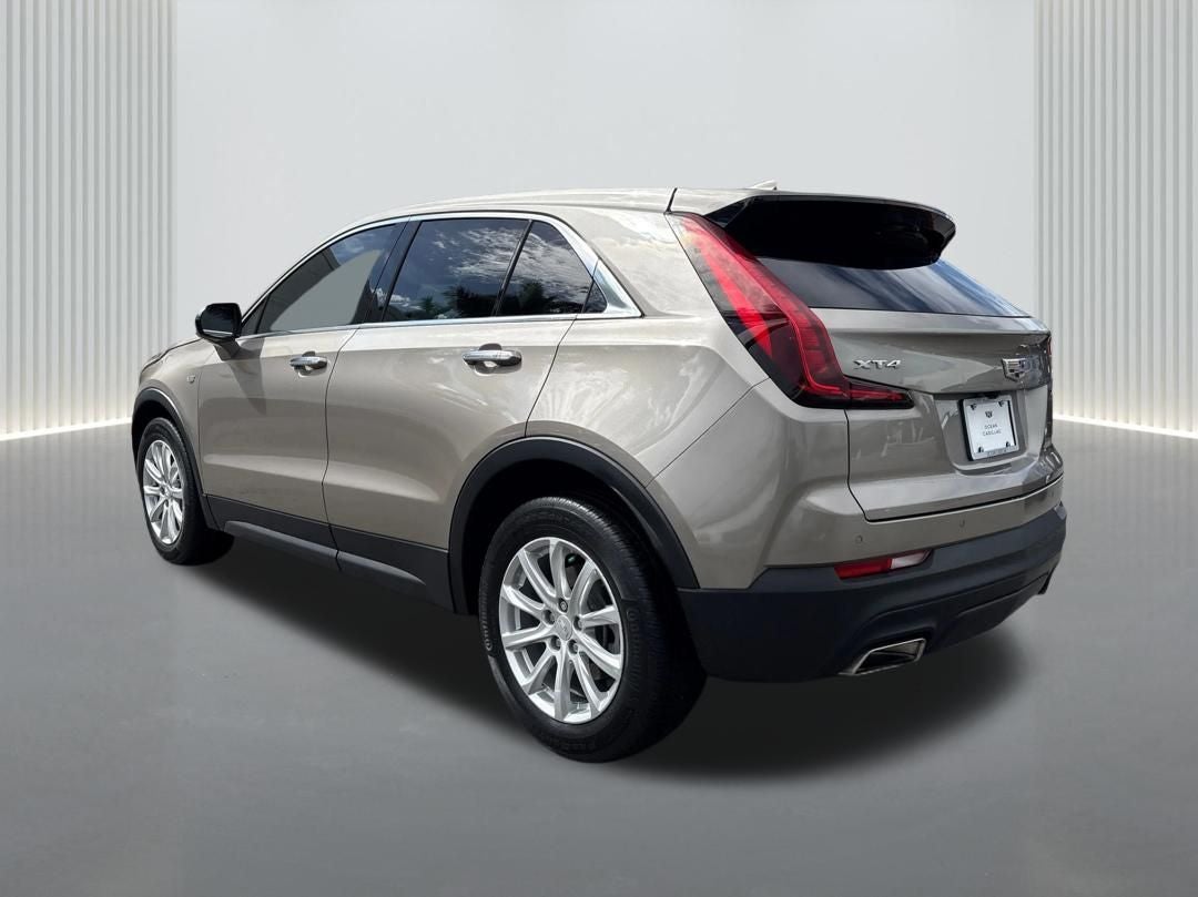 2023 Cadillac XT4 Luxury