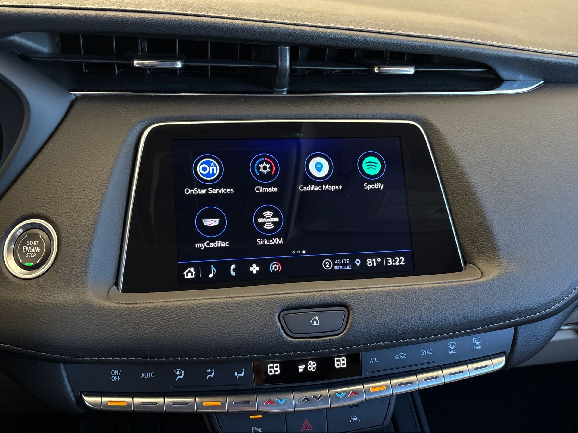 2023 Cadillac XT4 Luxury