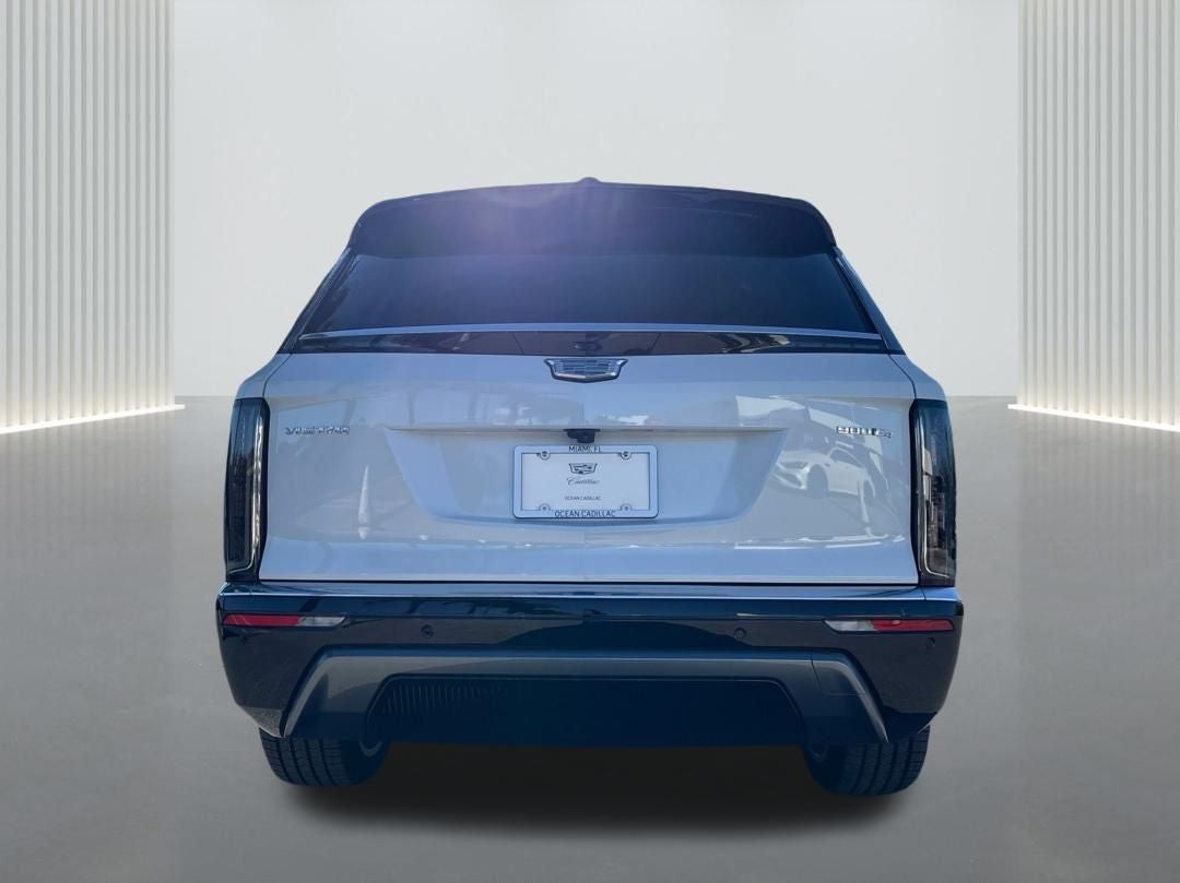 2026 Cadillac VISTIQ Luxury