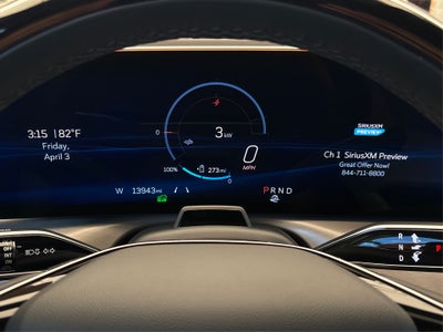 2026 Cadillac VISTIQ Luxury