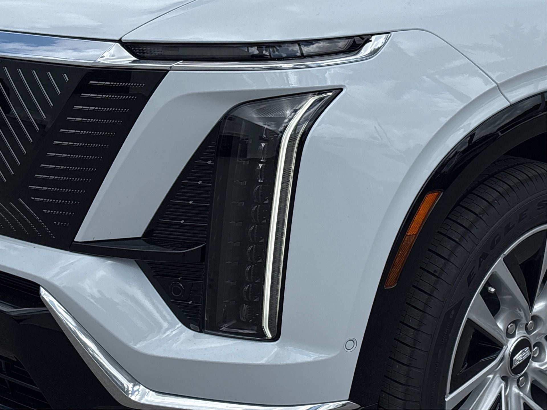 2026 Cadillac VISTIQ Luxury