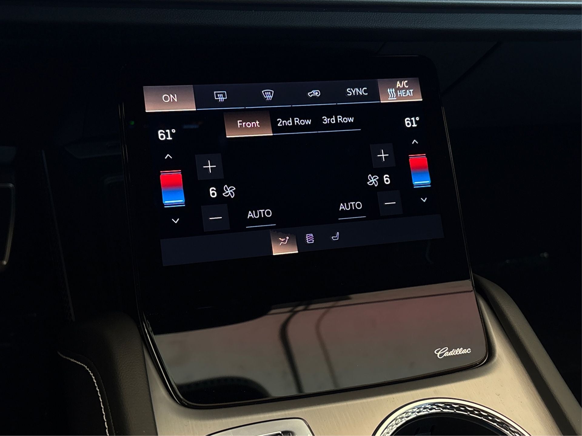 2026 Cadillac VISTIQ Luxury