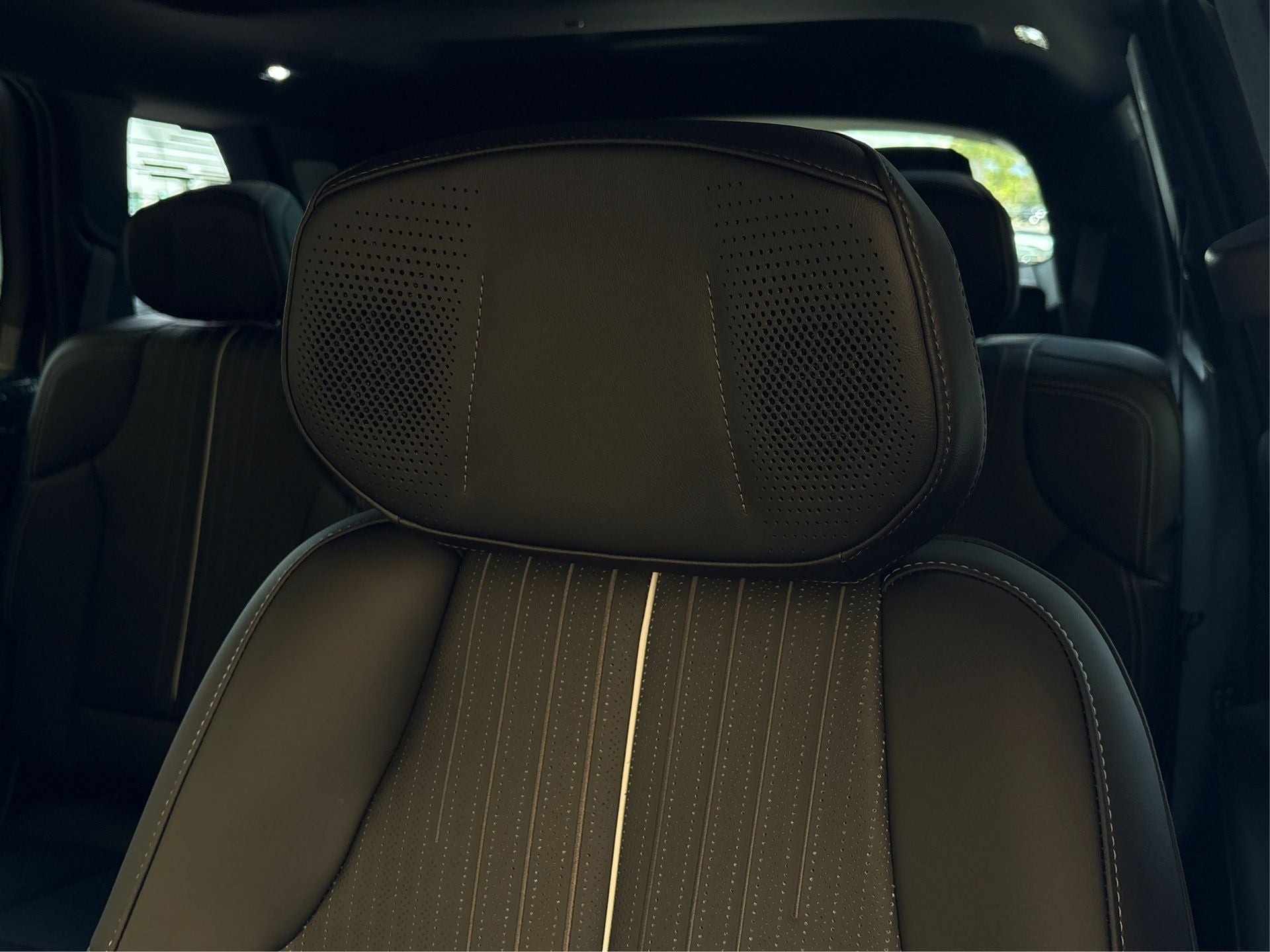 2026 Cadillac VISTIQ Luxury