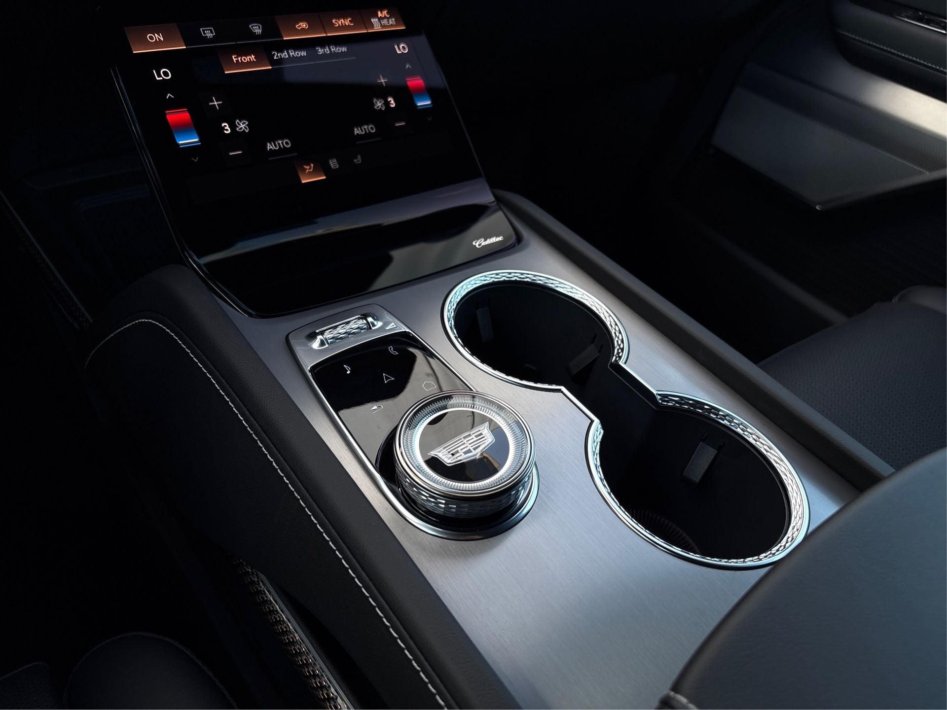 2026 Cadillac VISTIQ Luxury