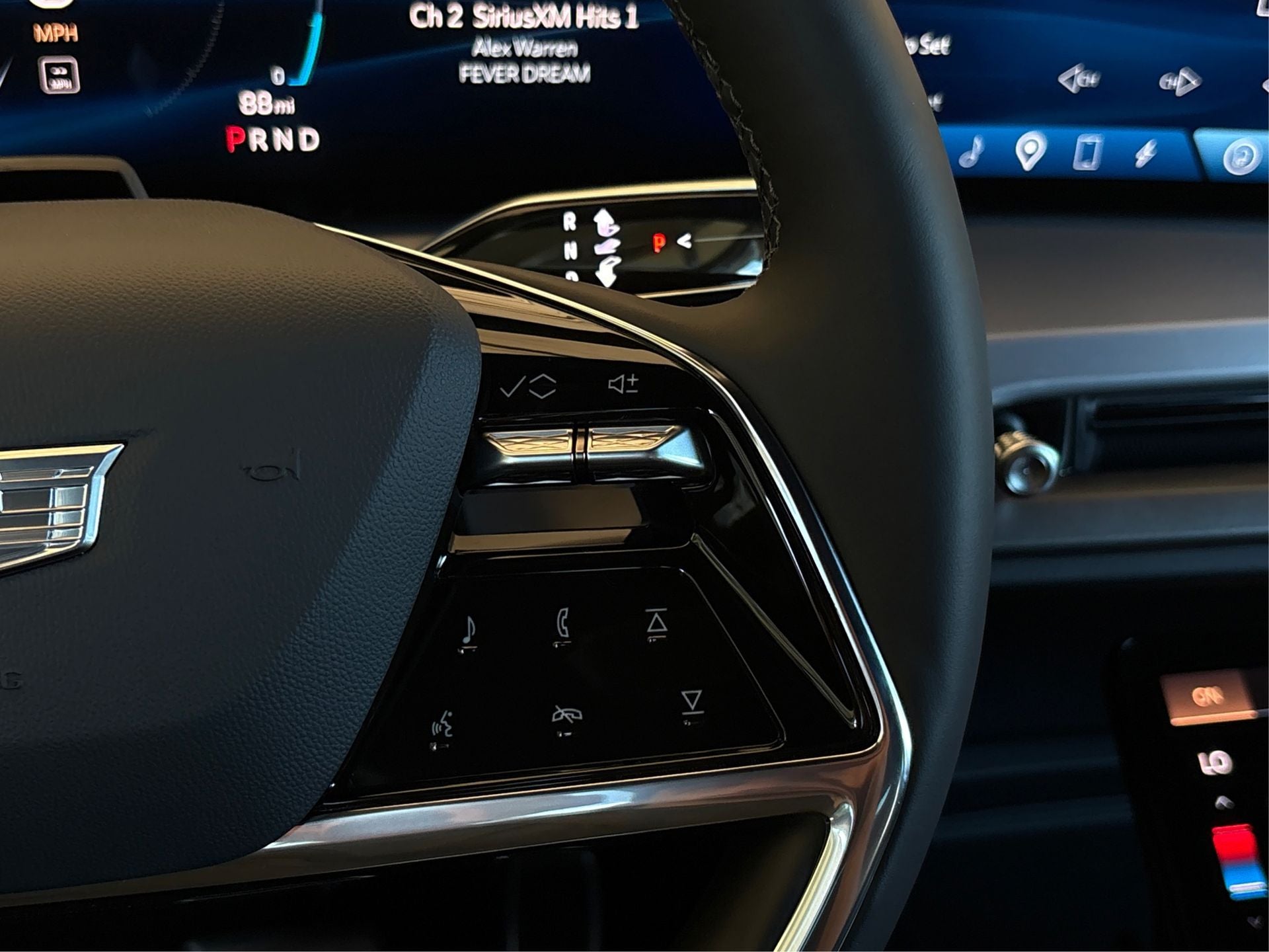 2026 Cadillac VISTIQ Luxury