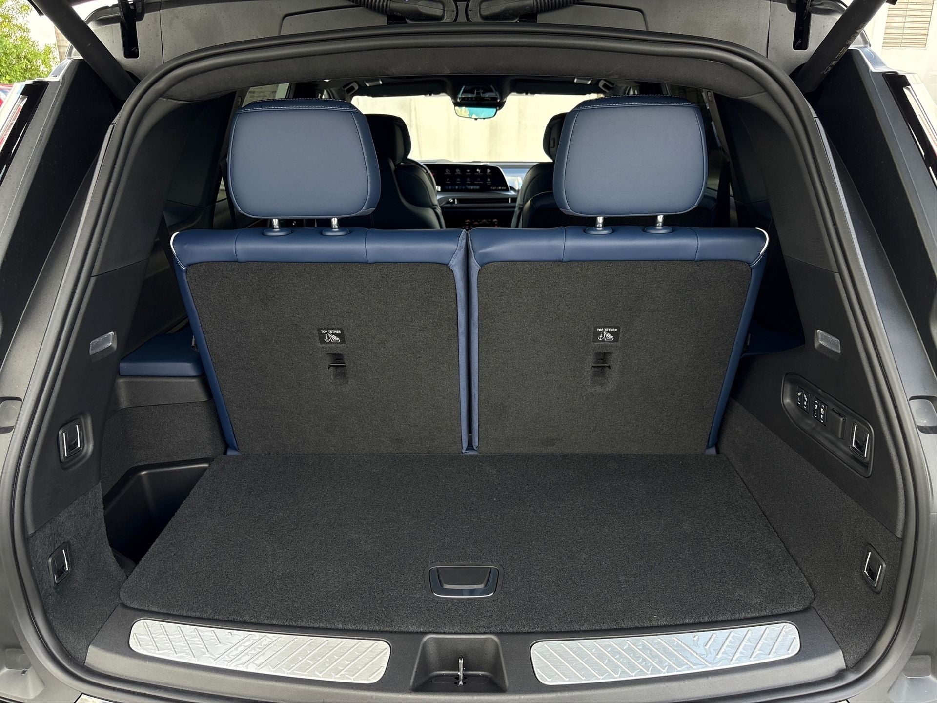 2026 Cadillac VISTIQ Premium Luxury