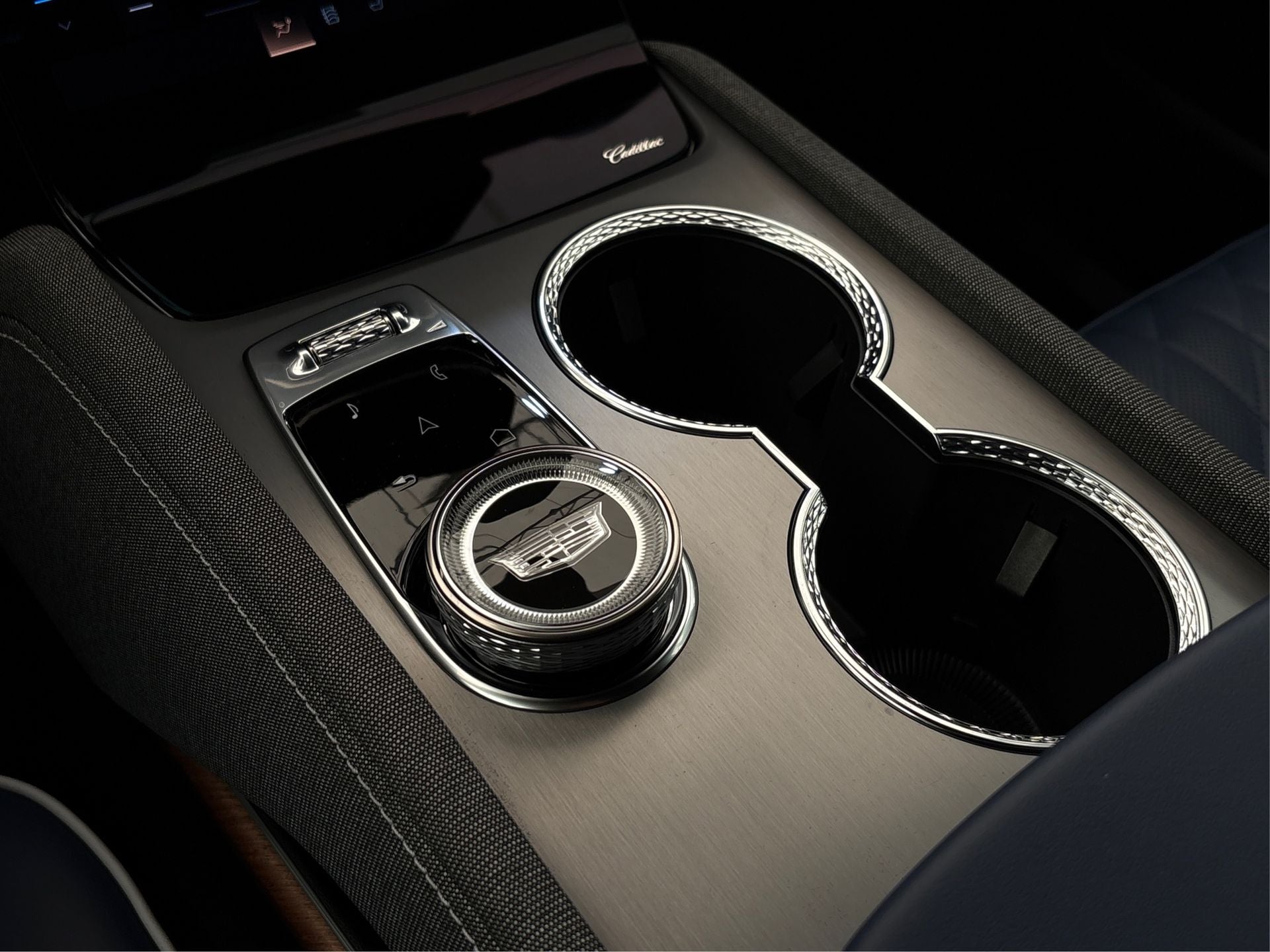 2026 Cadillac VISTIQ Premium Luxury