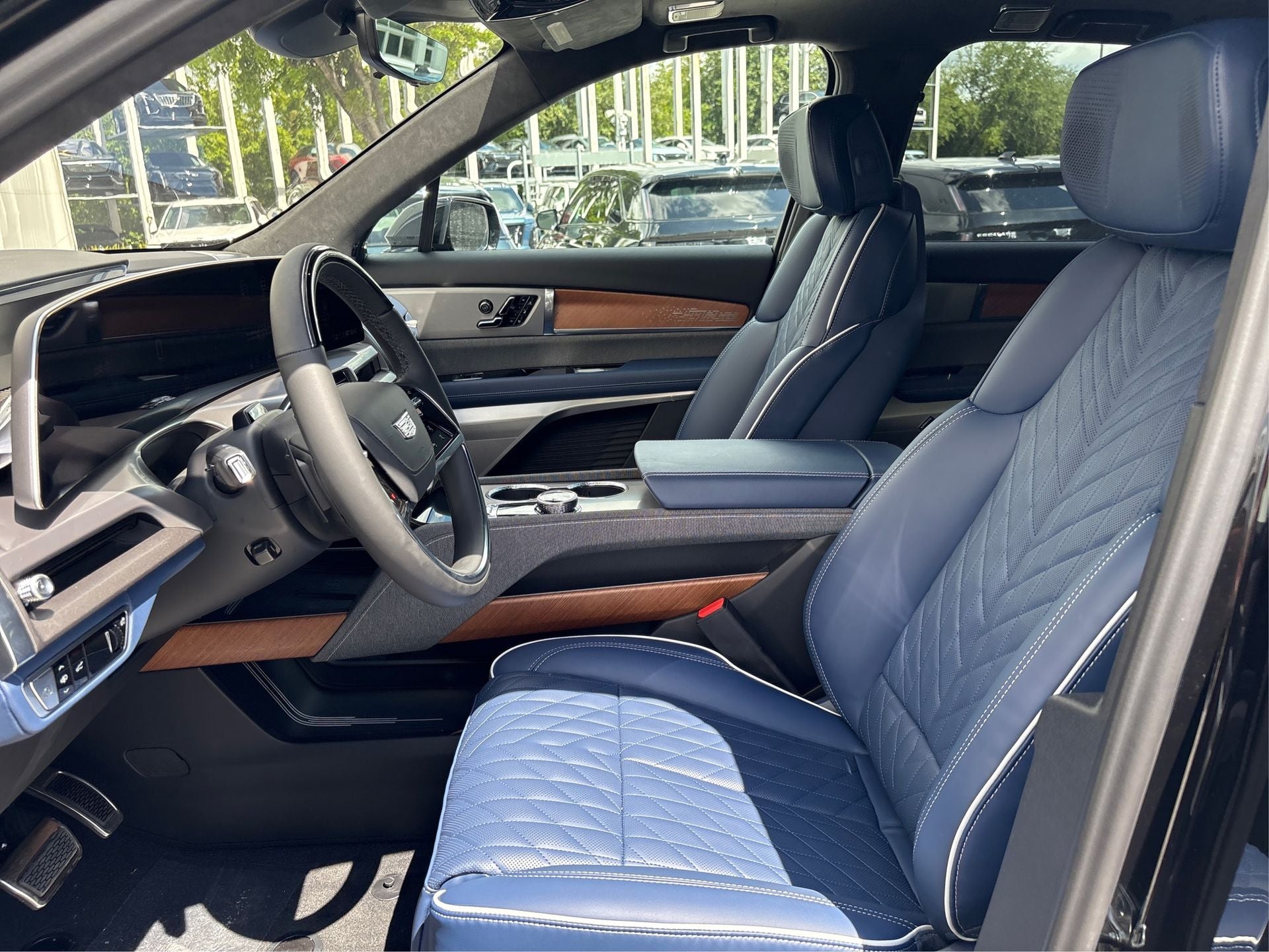 2026 Cadillac VISTIQ Premium Luxury