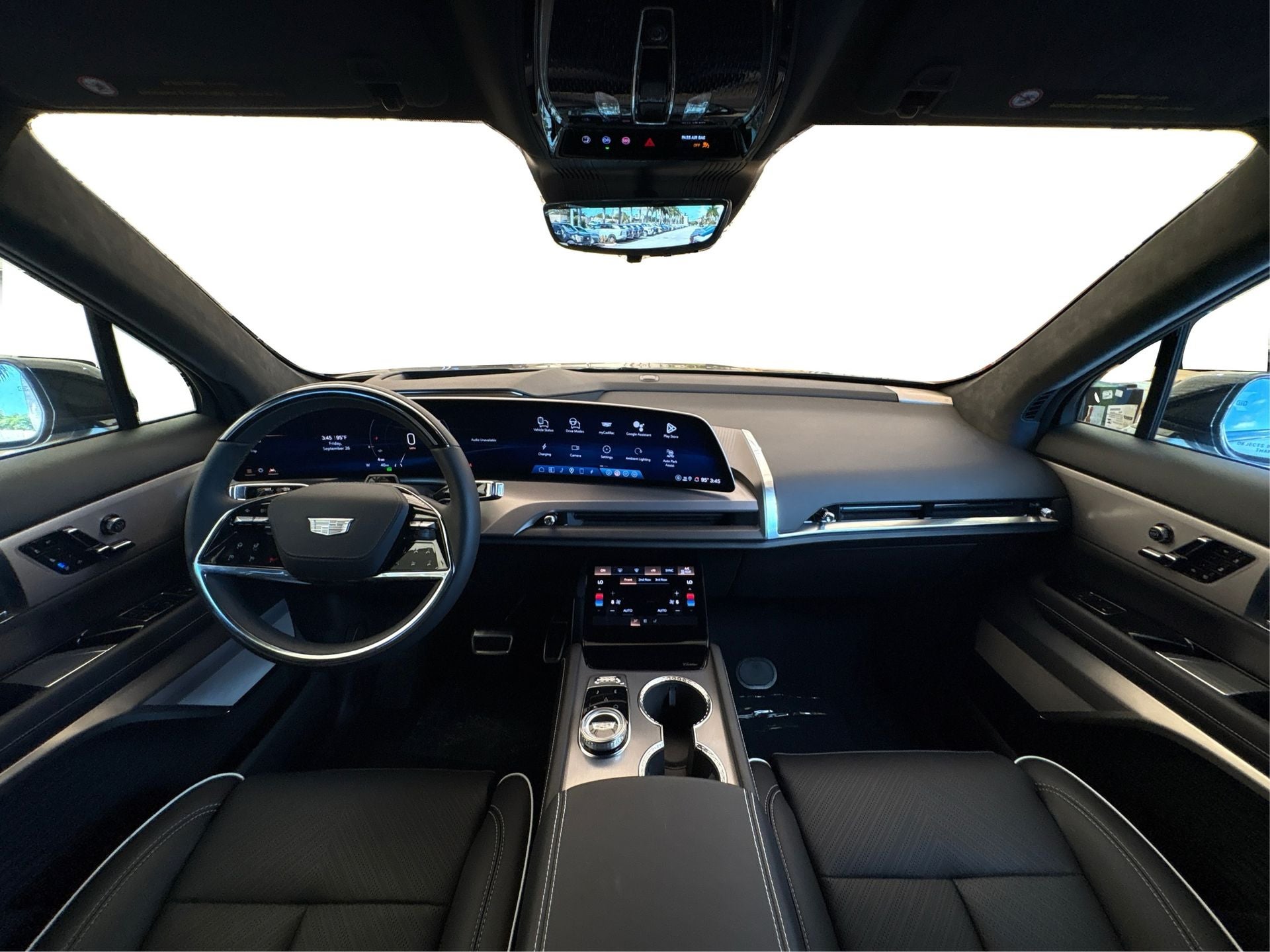 2026 Cadillac VISTIQ Platinum