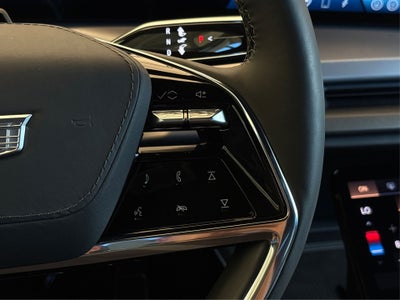 2026 Cadillac VISTIQ Platinum