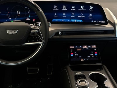 2026 Cadillac VISTIQ Platinum