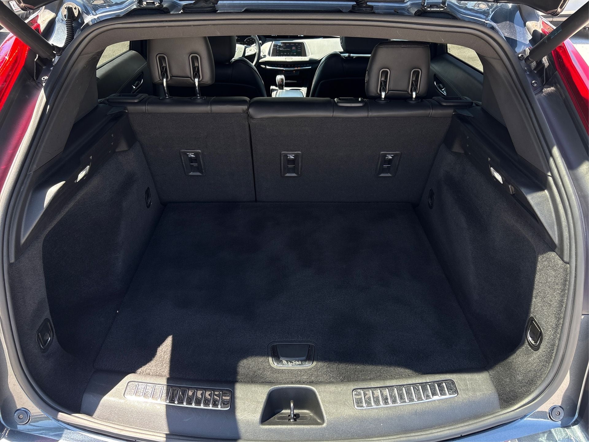 2021 Cadillac XT4 Premium Luxury