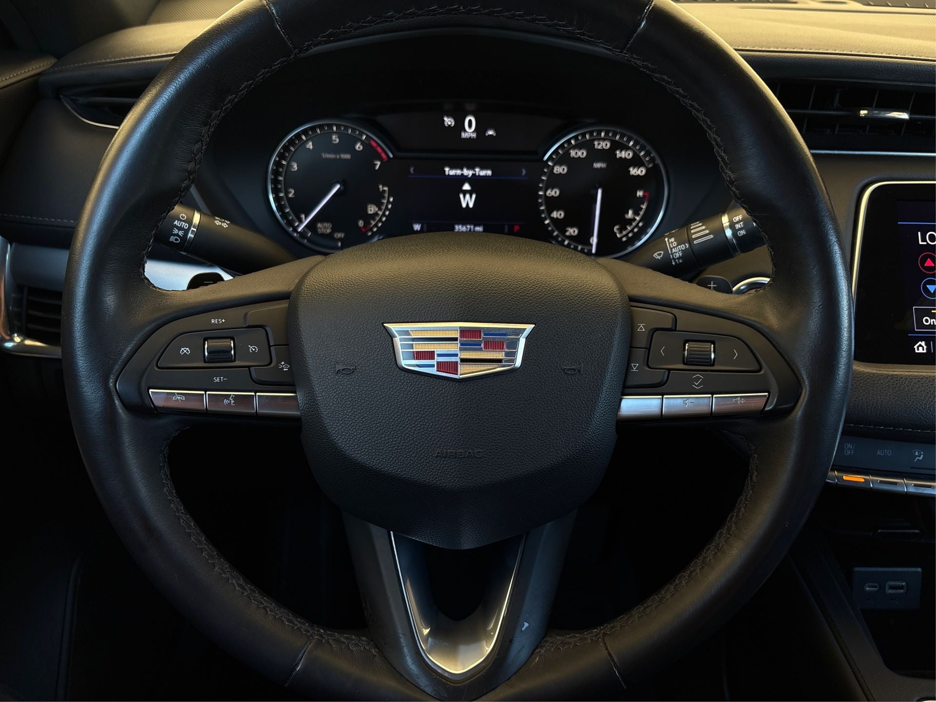 2021 Cadillac XT4 Premium Luxury