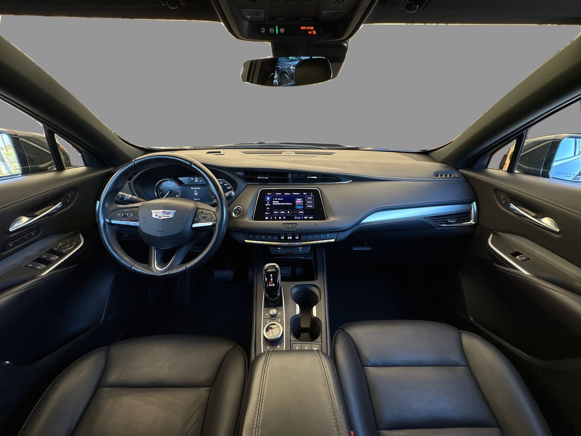 2021 Cadillac XT4 Premium Luxury