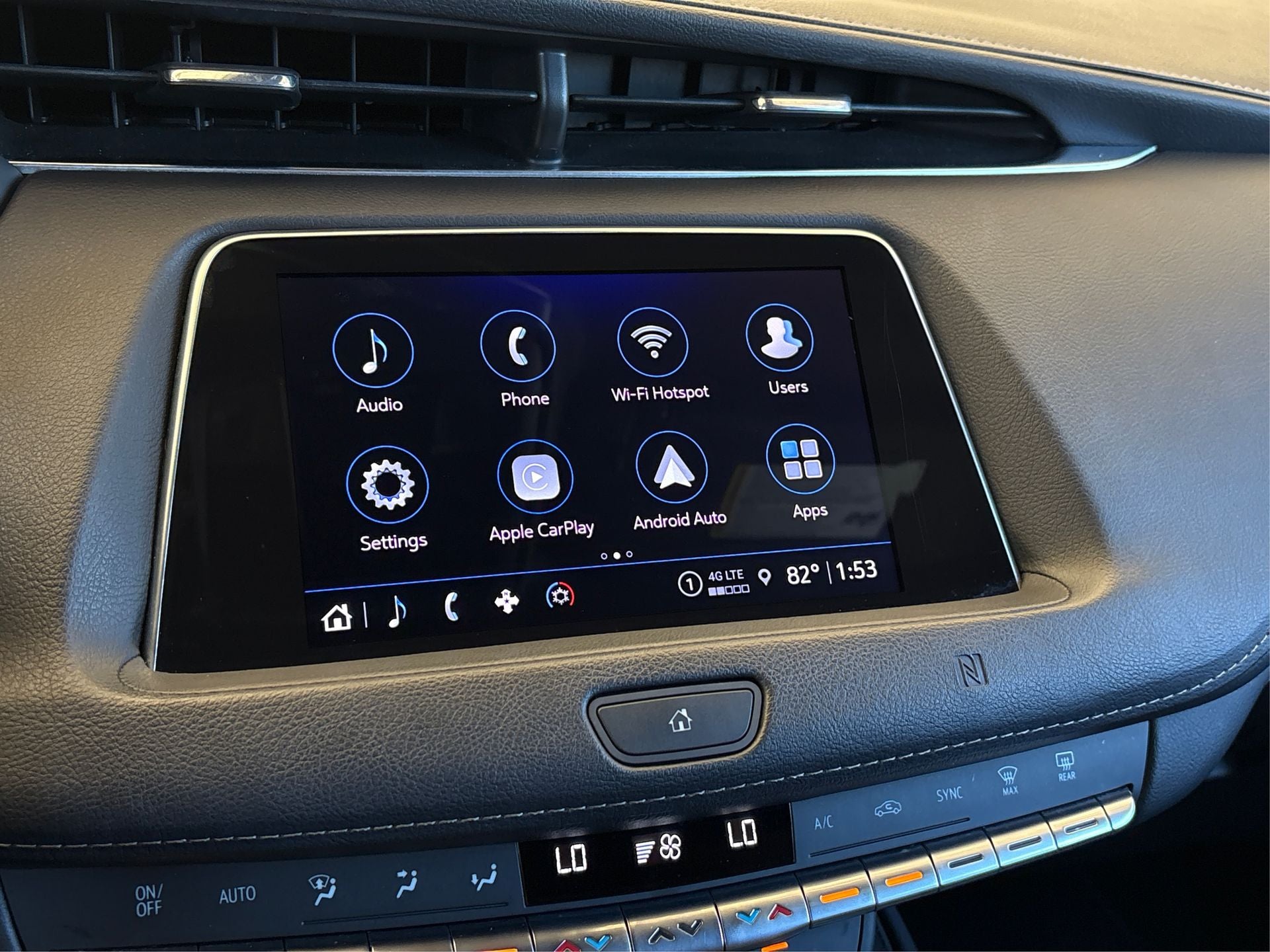 2021 Cadillac XT4 Premium Luxury