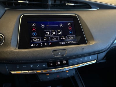 2021 Cadillac XT4 Premium Luxury