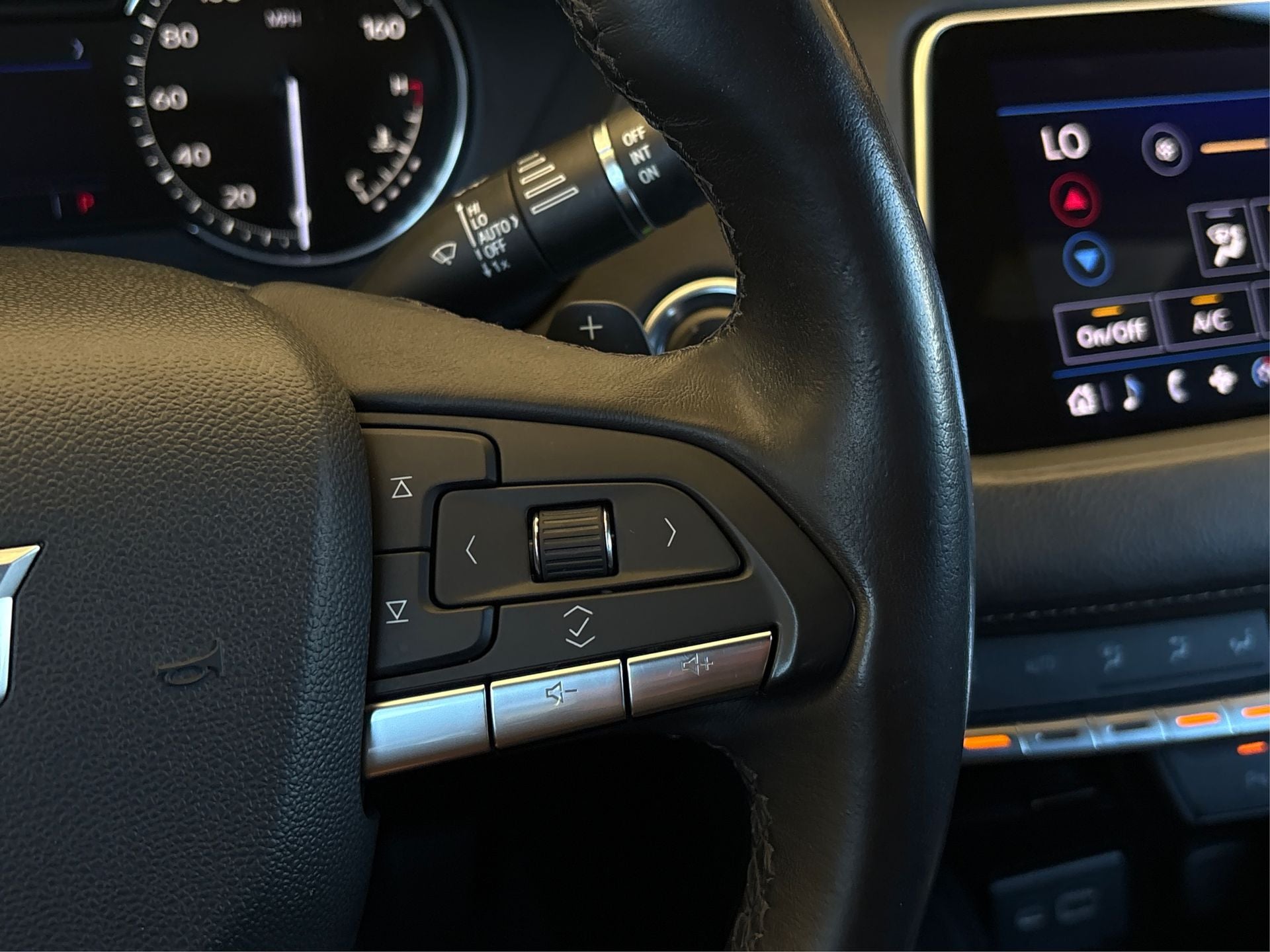 2021 Cadillac XT4 Premium Luxury