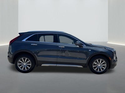 2021 Cadillac XT4 Premium Luxury