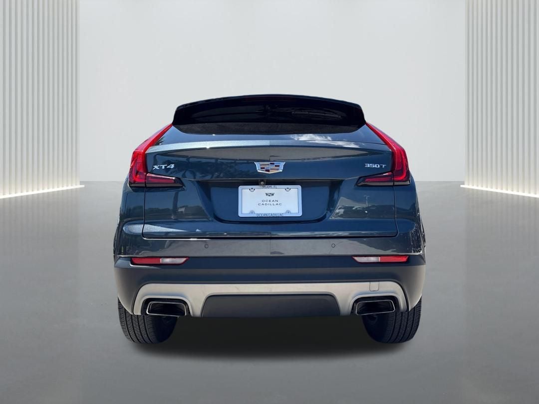2021 Cadillac XT4 Premium Luxury
