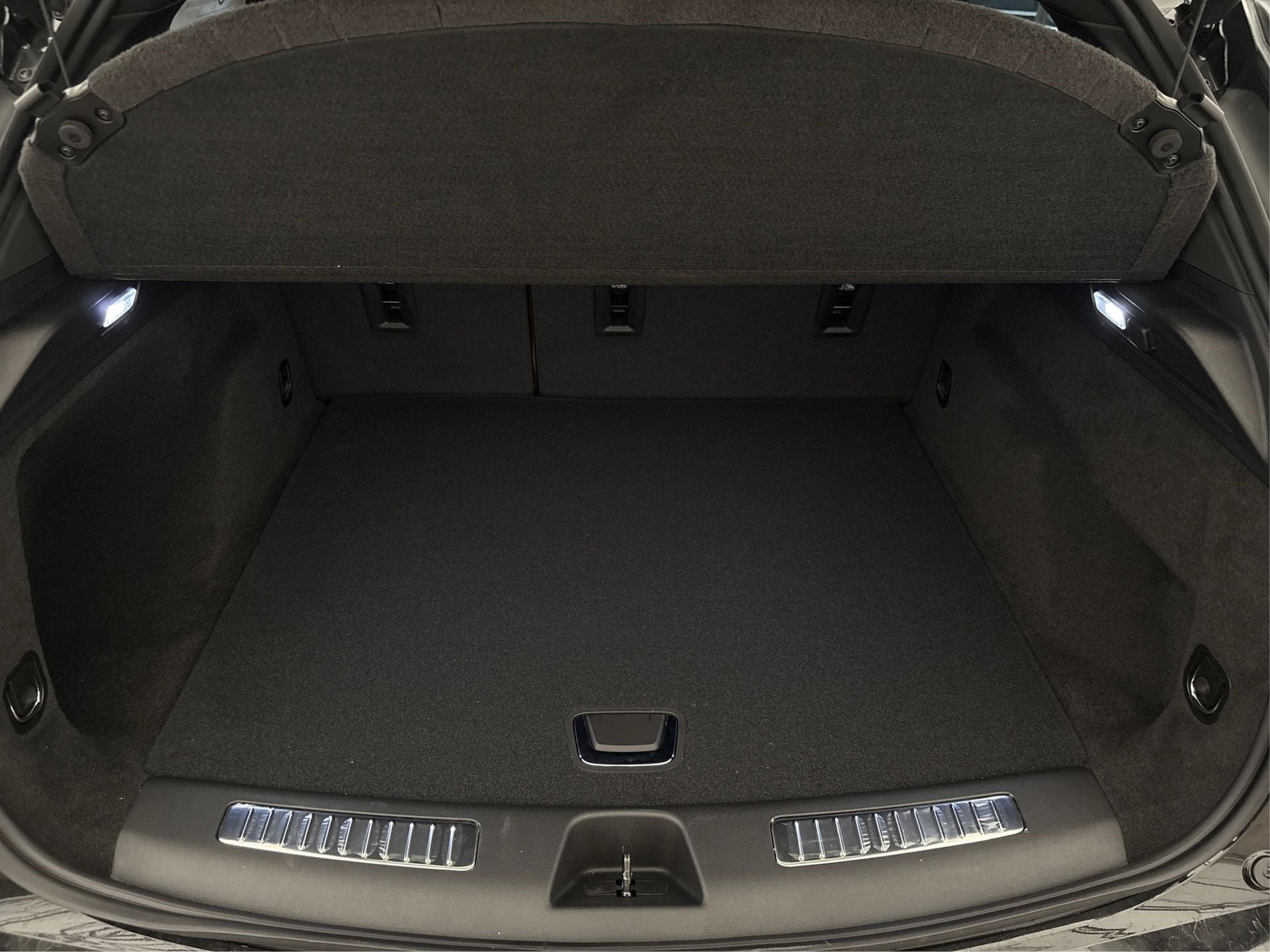 2025 Cadillac XT4 Sport