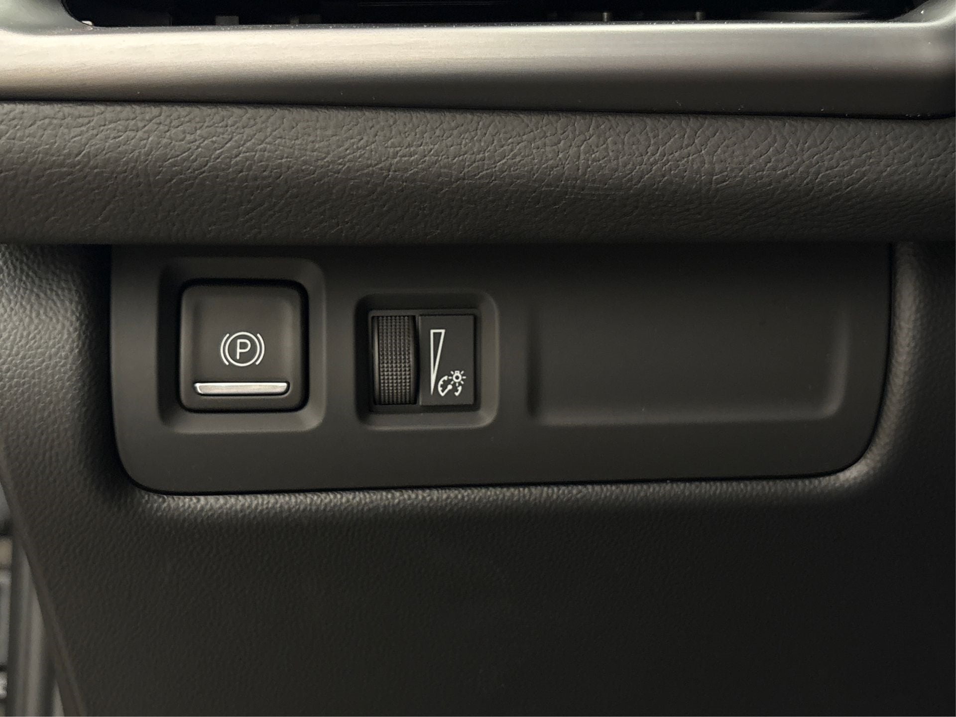 2025 Cadillac XT4 Sport