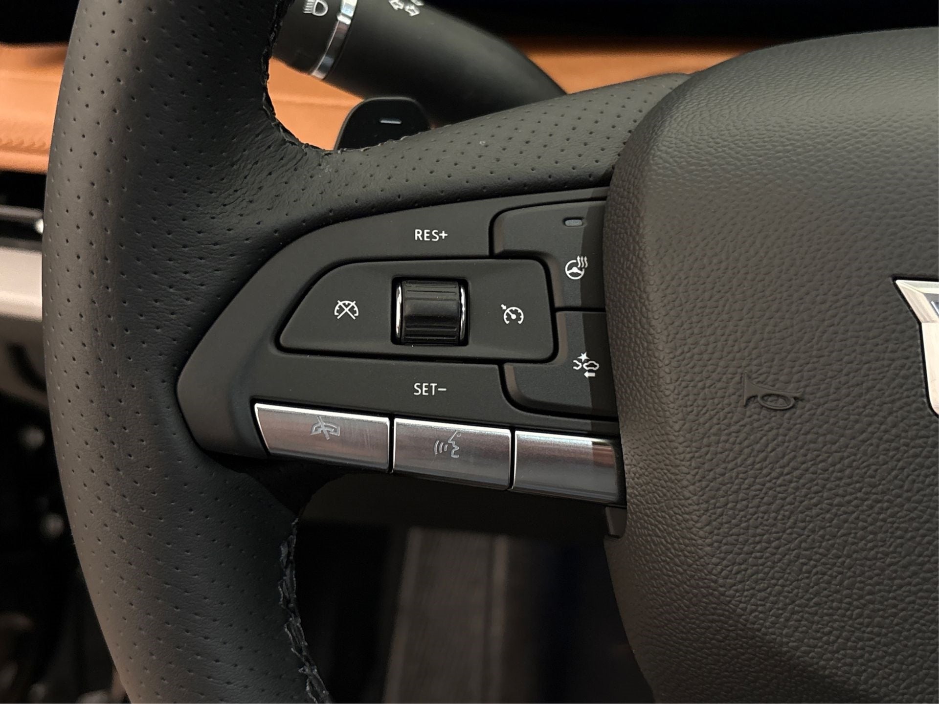 2025 Cadillac XT4 Sport