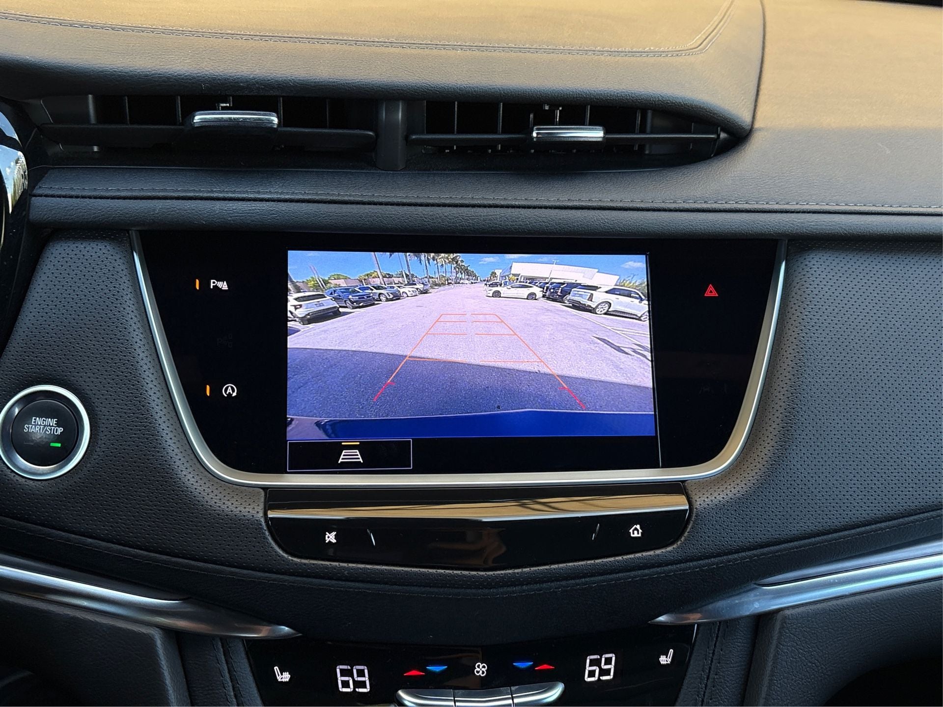 2023 Cadillac XT5 Luxury