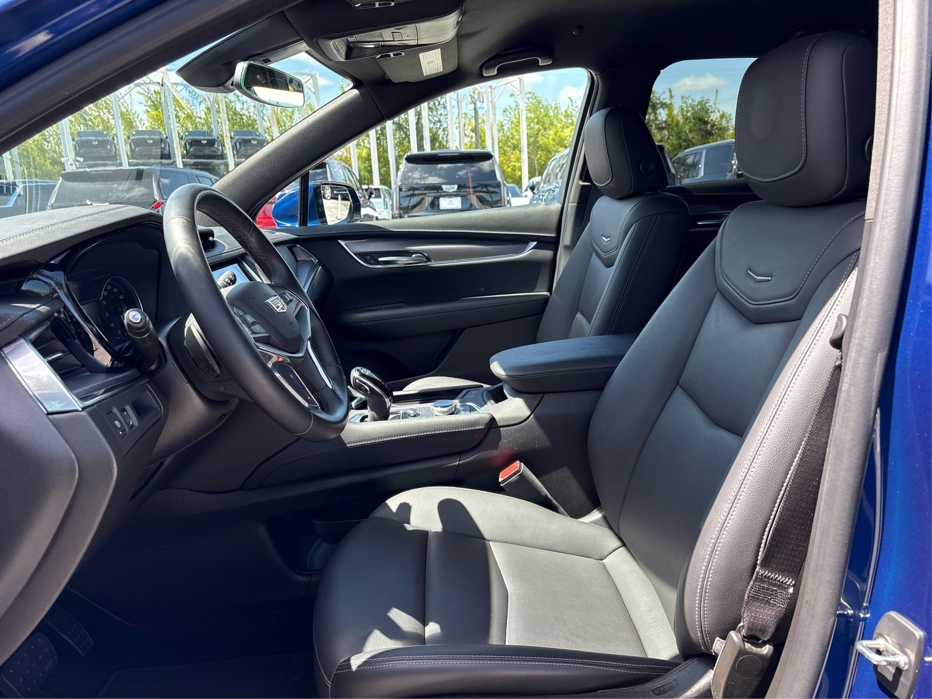 2023 Cadillac XT5 Luxury