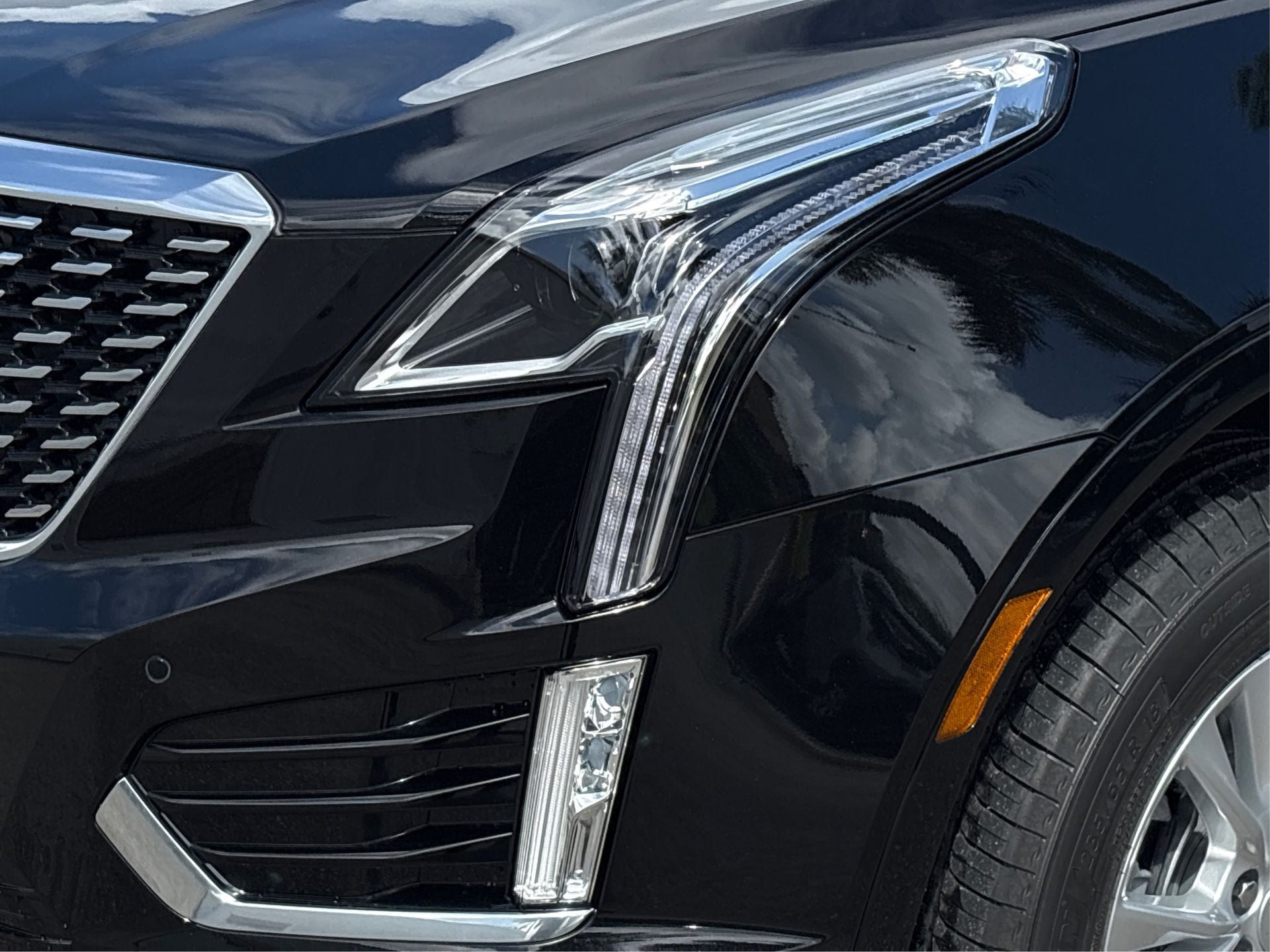 2026 Cadillac XT5 Luxury