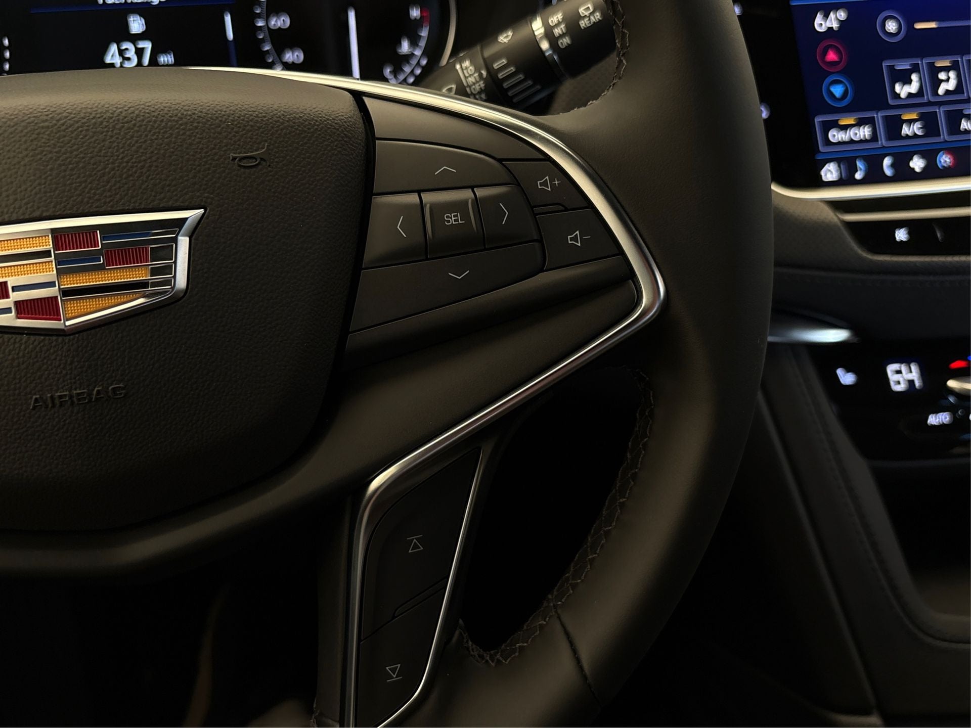 2026 Cadillac XT5 Luxury