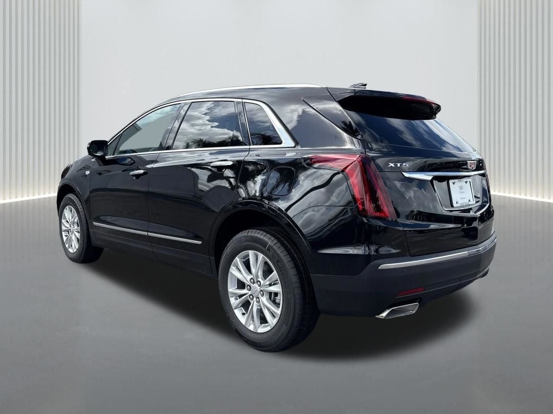 2026 Cadillac XT5 Luxury