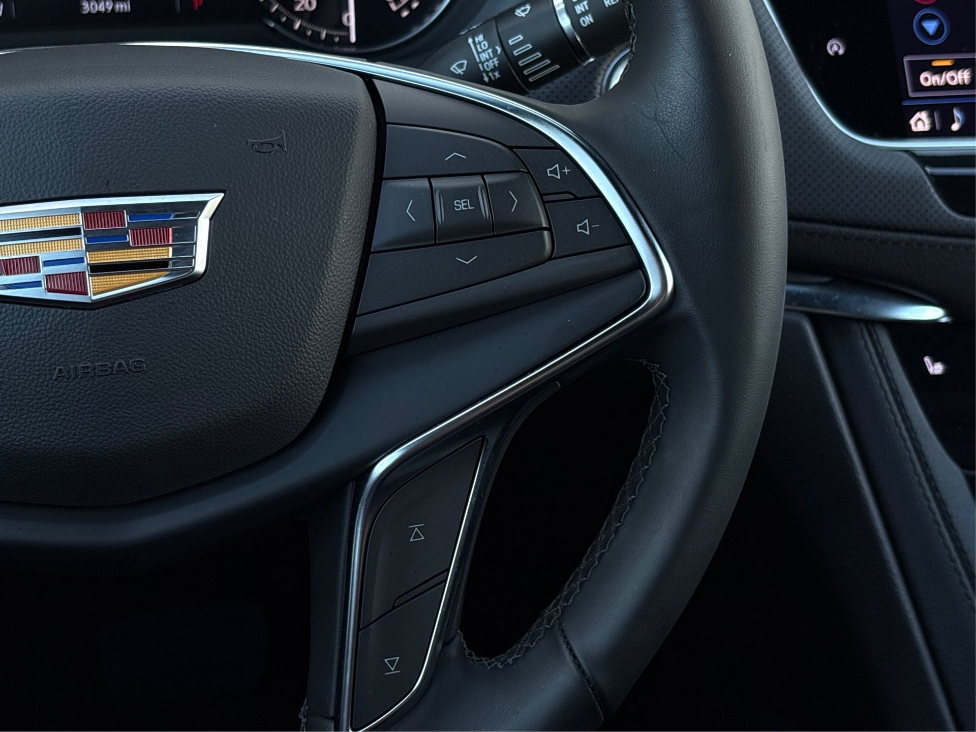 2025 Cadillac XT5 Luxury