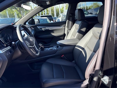 2025 Cadillac XT5 Luxury