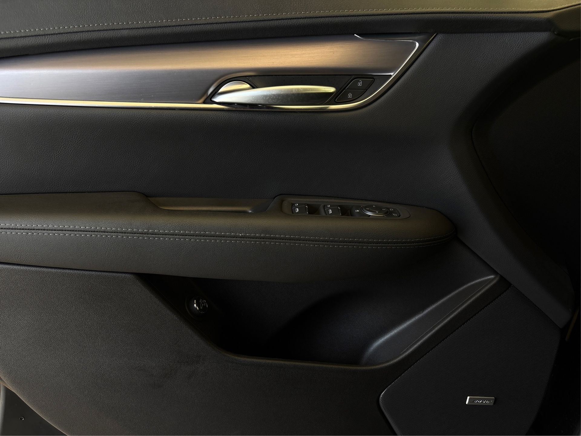 2025 Cadillac XT5 Luxury