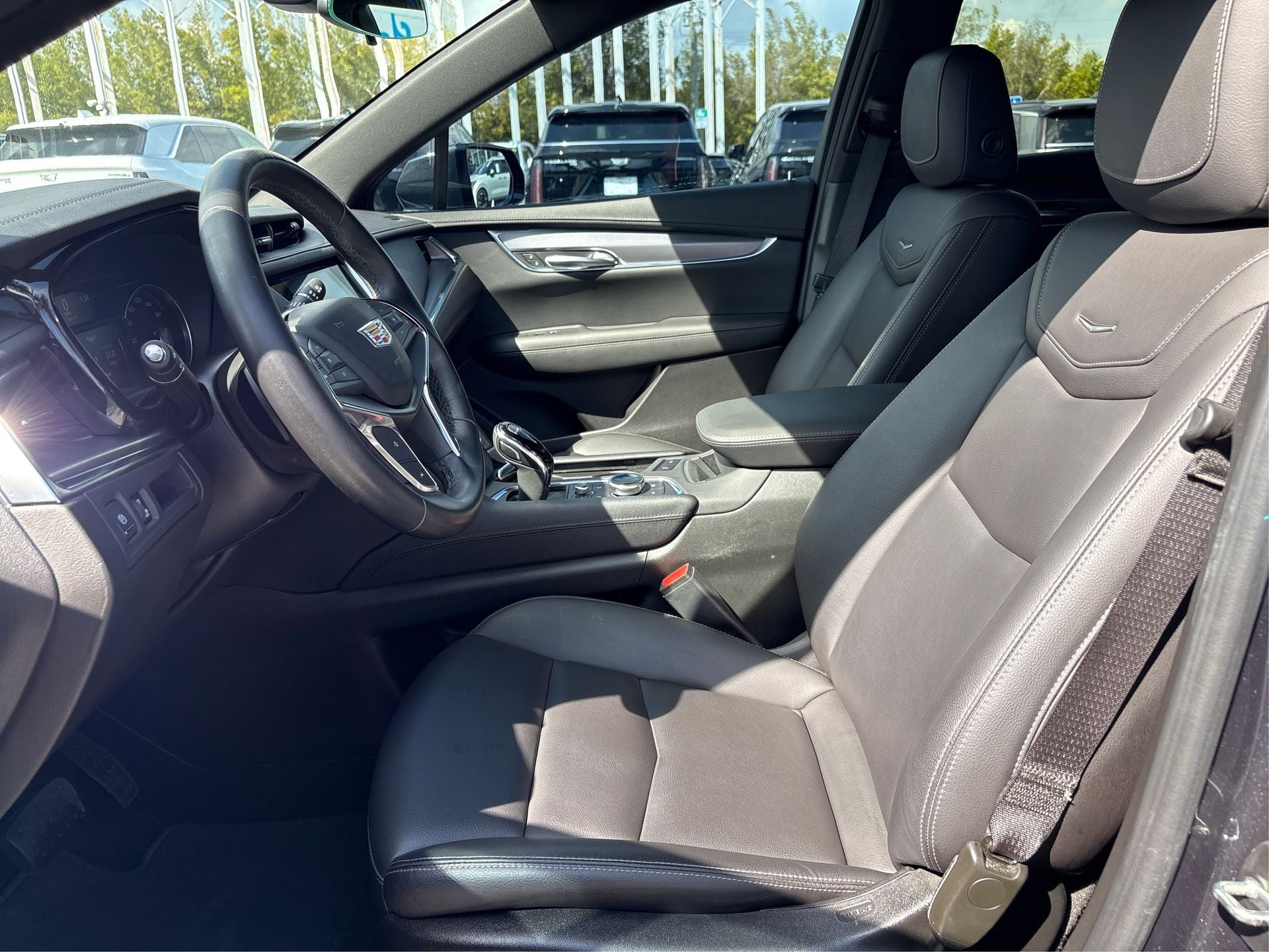 2023 Cadillac XT5 Luxury