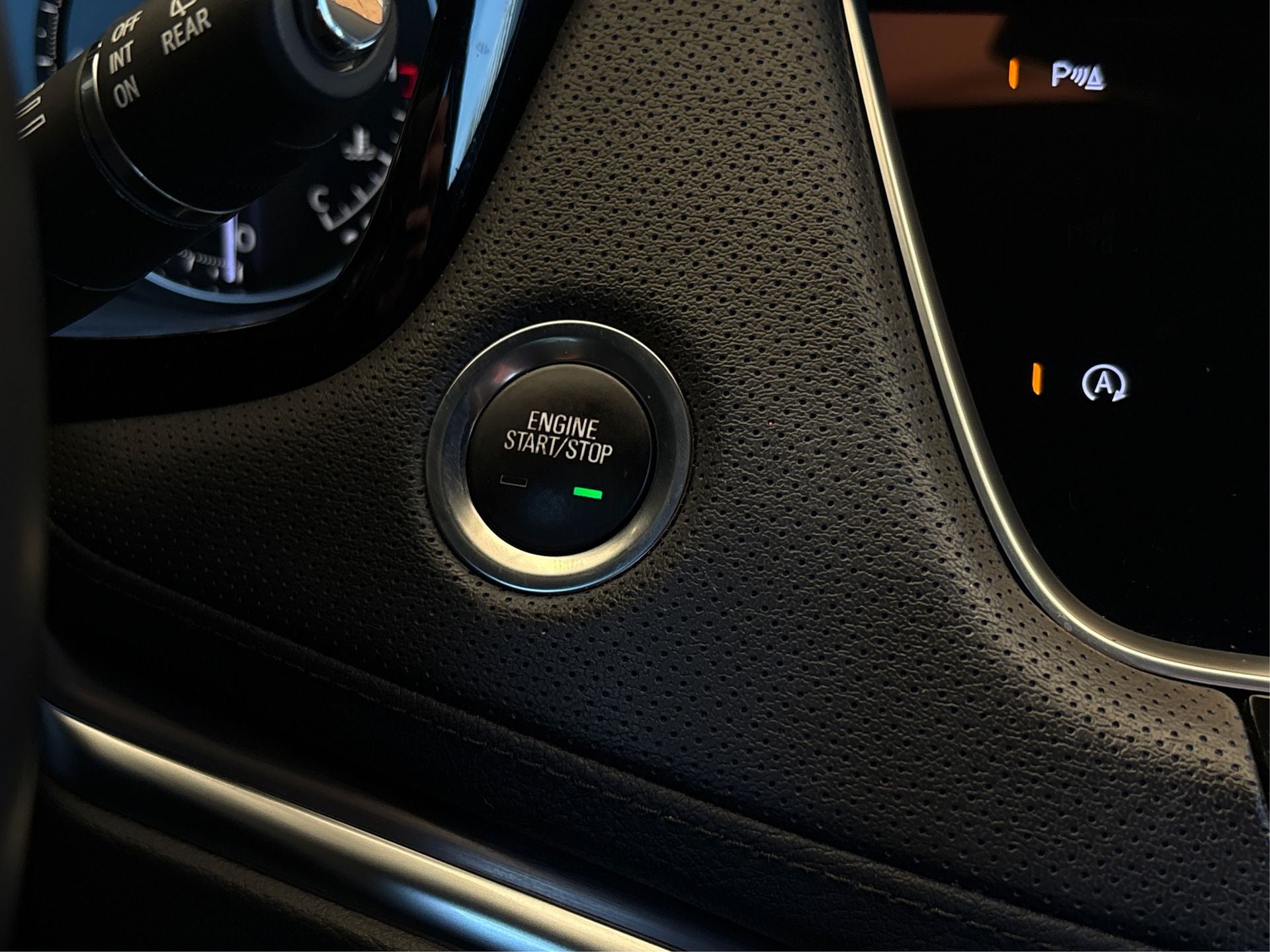 2023 Cadillac XT5 Luxury