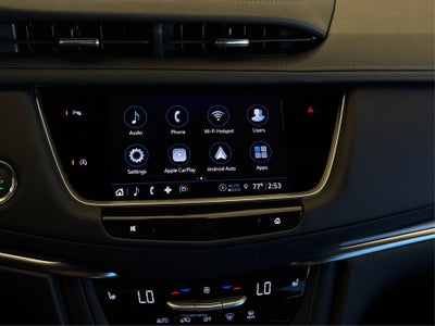 2026 Cadillac XT5 Luxury