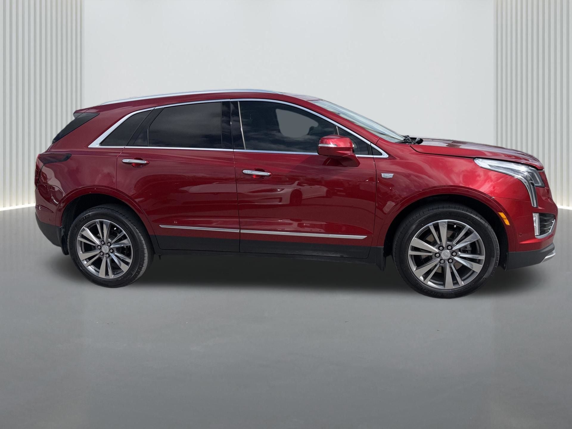 2021 Cadillac XT5 Premium Luxury