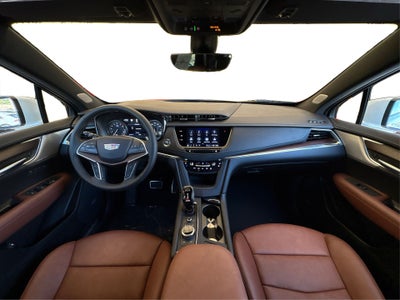 2026 Cadillac XT5 Sport