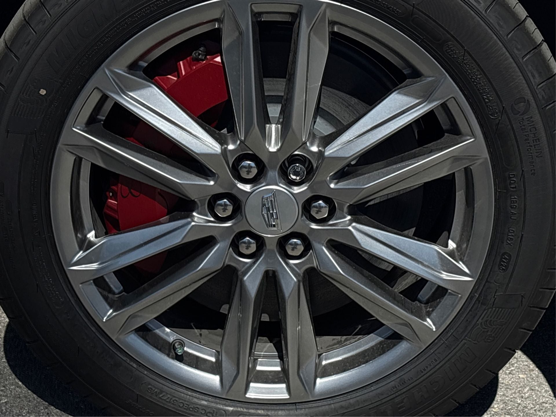 2026 Cadillac XT5 Sport