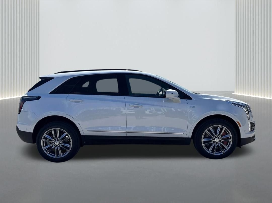 2026 Cadillac XT5 Sport