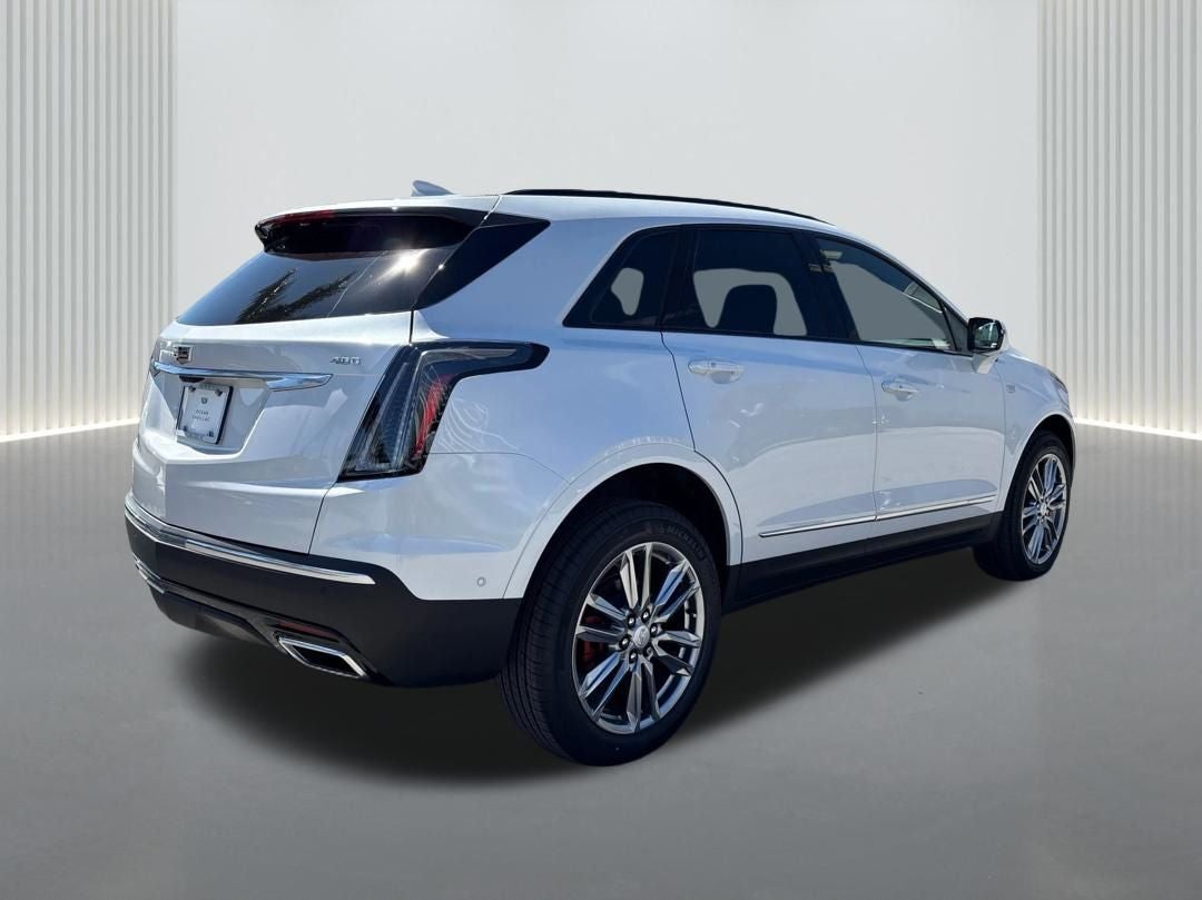 2026 Cadillac XT5 Sport
