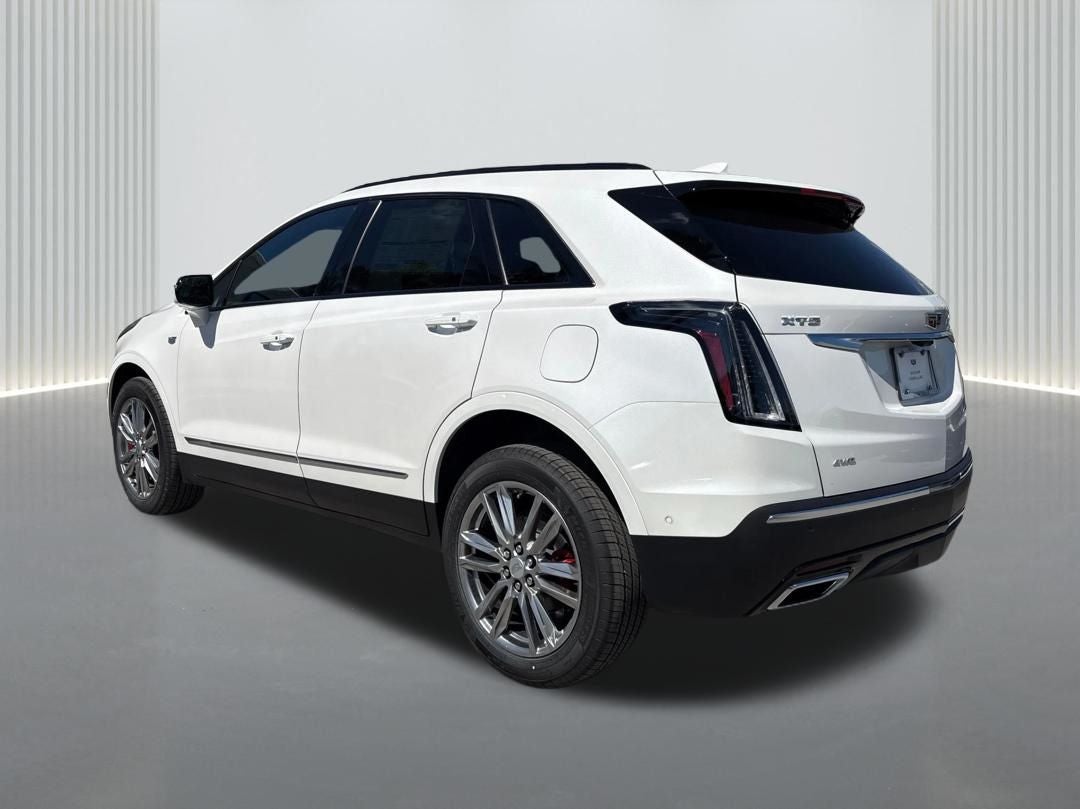 2026 Cadillac XT5 Sport