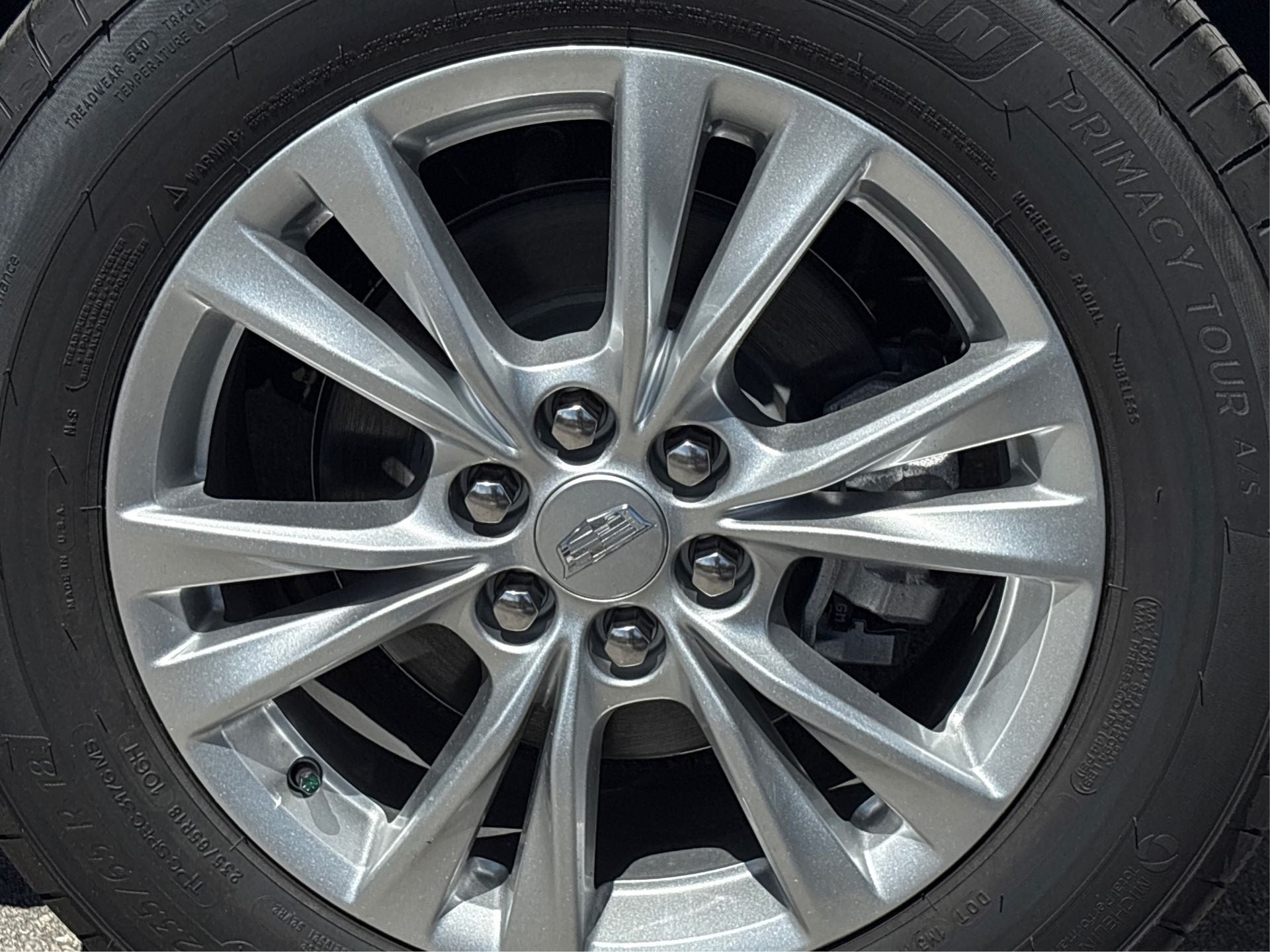 2025 Cadillac XT6 Luxury