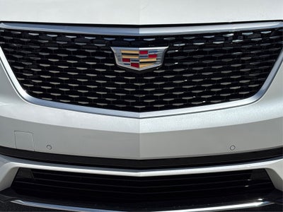 2025 Cadillac XT6 Luxury