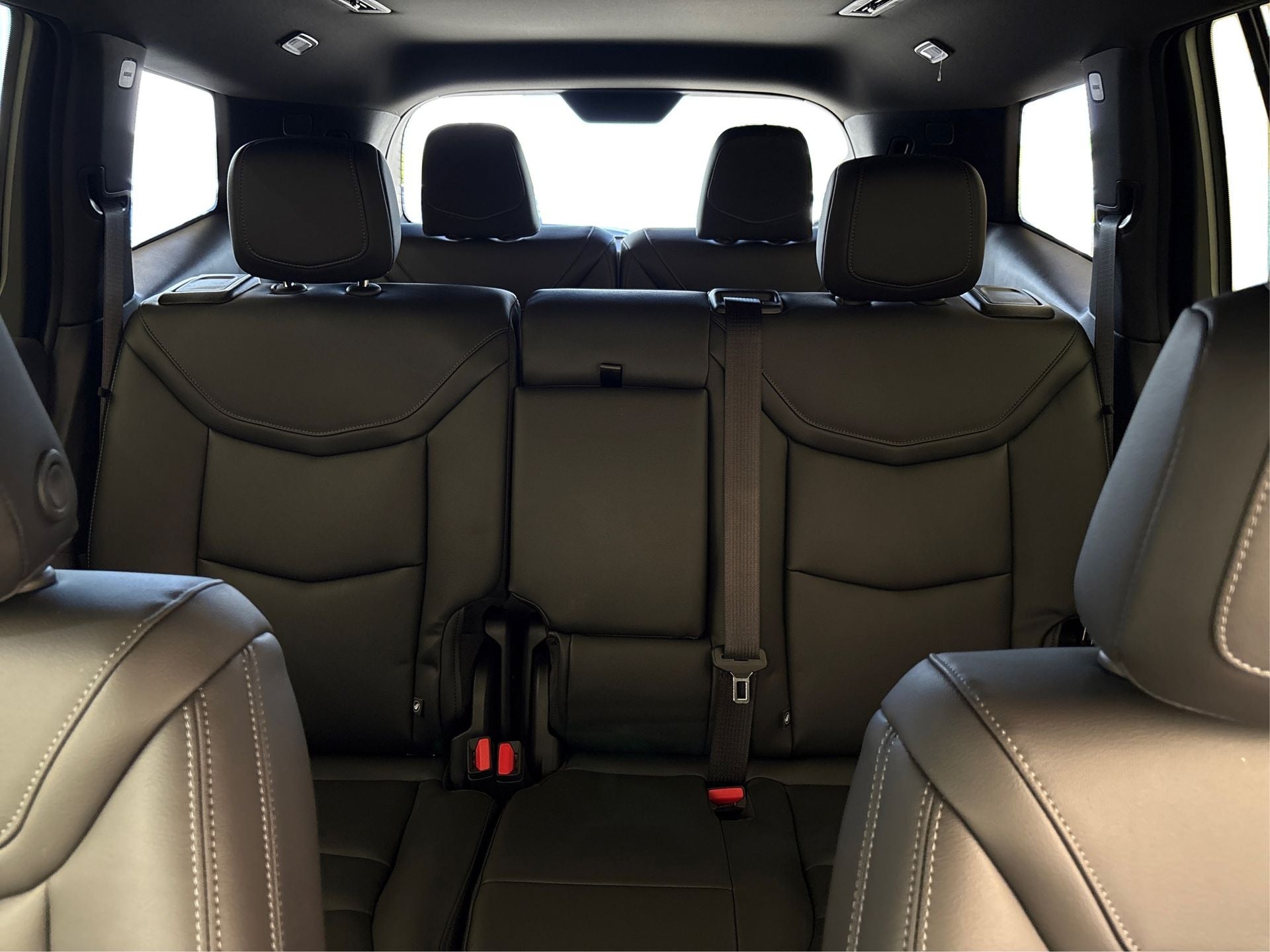 2025 Cadillac XT6 Luxury