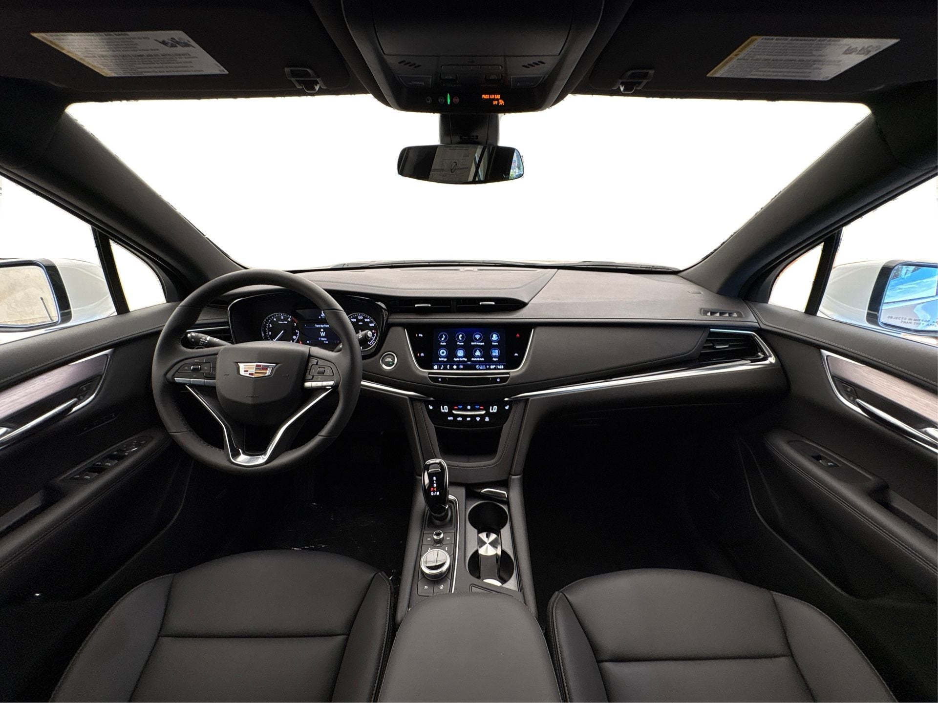 2025 Cadillac XT6 Luxury