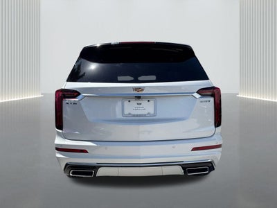 2025 Cadillac XT6 Luxury