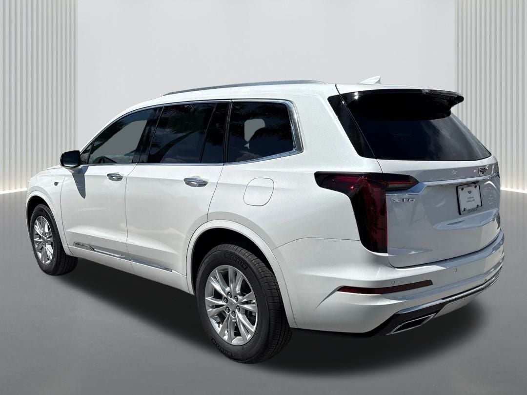 2025 Cadillac XT6 Luxury