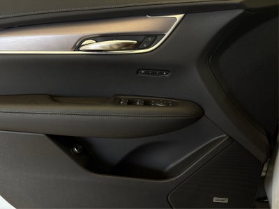 2025 Cadillac XT6 Luxury